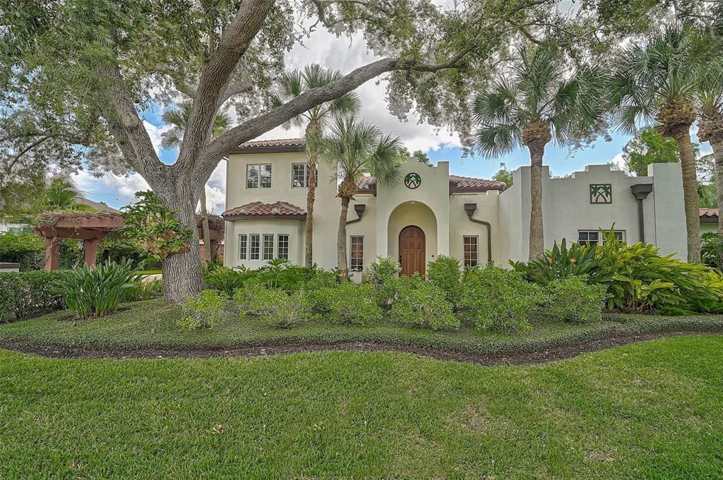 For Sale: $3,750,000 (4 beds, 3 baths, 3777 Square Feet)