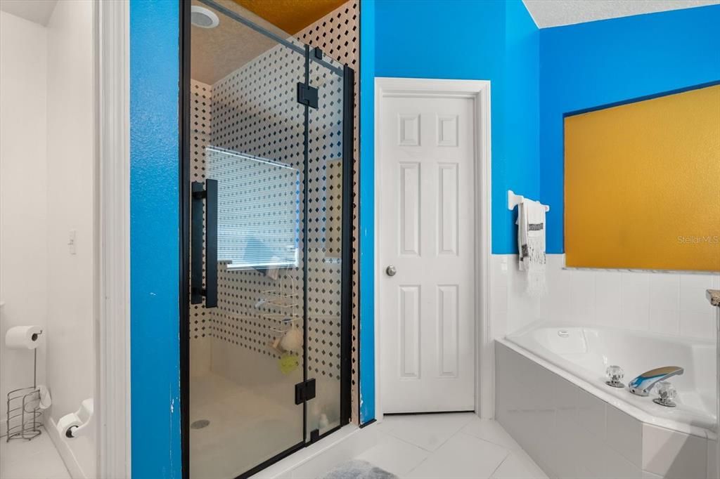 На продажу: $442,000 (5 спален, 2 ванн, 1960 Квадратных фут)