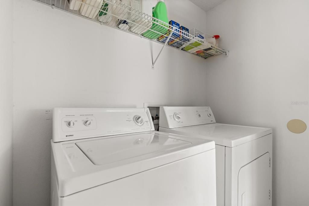 На продажу: $442,000 (5 спален, 2 ванн, 1960 Квадратных фут)