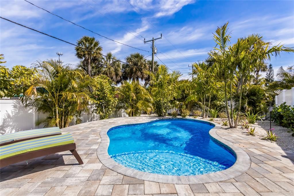 Activo con contrato: $949,000 (2 camas, 1 baños, 927 Pies cuadrados)