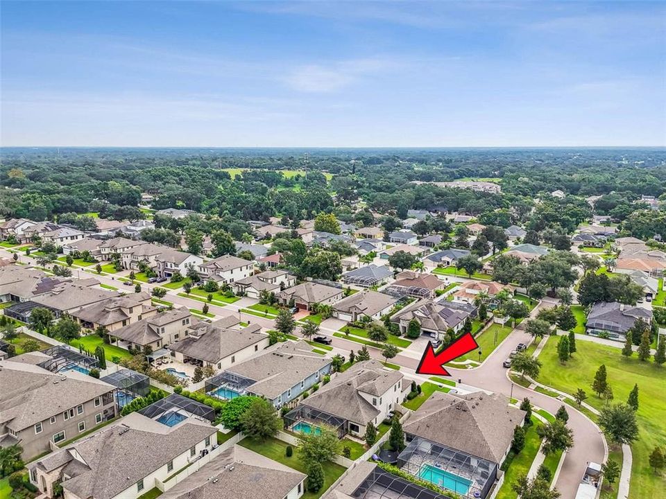 Под контрактом: $764,000 (5 спален, 5 ванн, 3202 Квадратных фут)