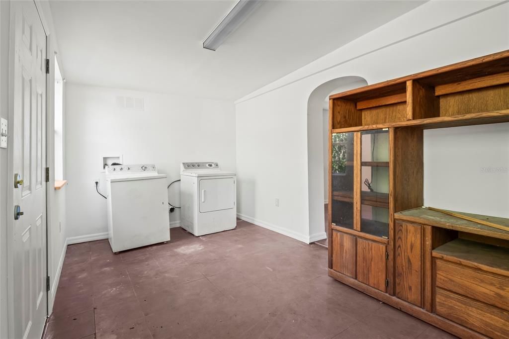 En Venta: $359,999 (4 camas, 2 baños, 1532 Pies cuadrados)