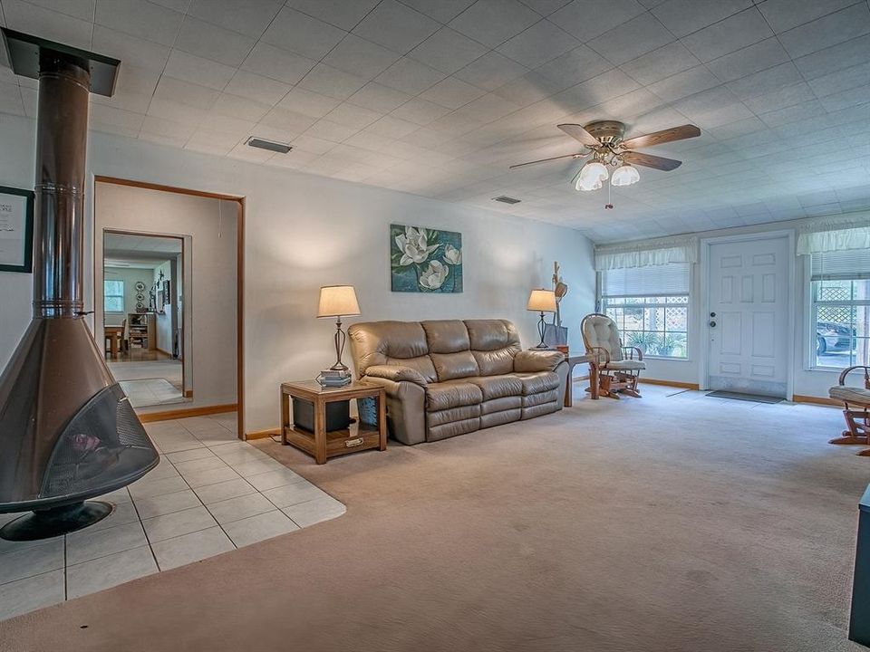 For Sale: $500,000 (2 beds, 2 baths, 2030 Square Feet)