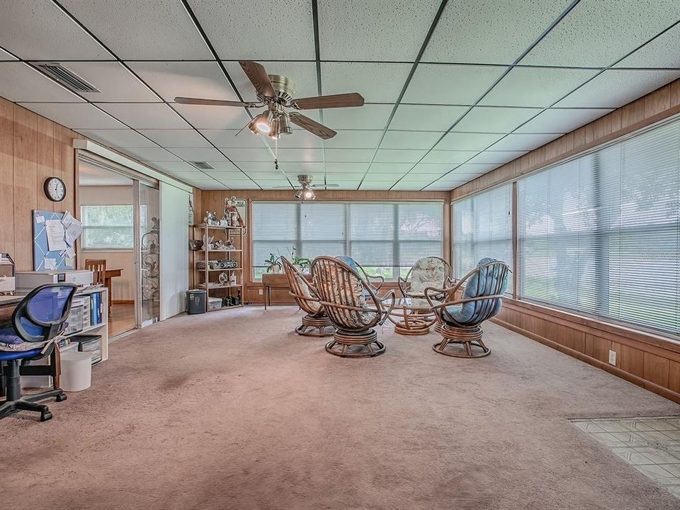 For Sale: $500,000 (2 beds, 2 baths, 2030 Square Feet)