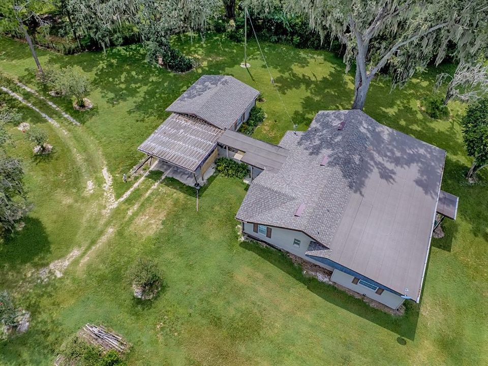 For Sale: $500,000 (2 beds, 2 baths, 2030 Square Feet)