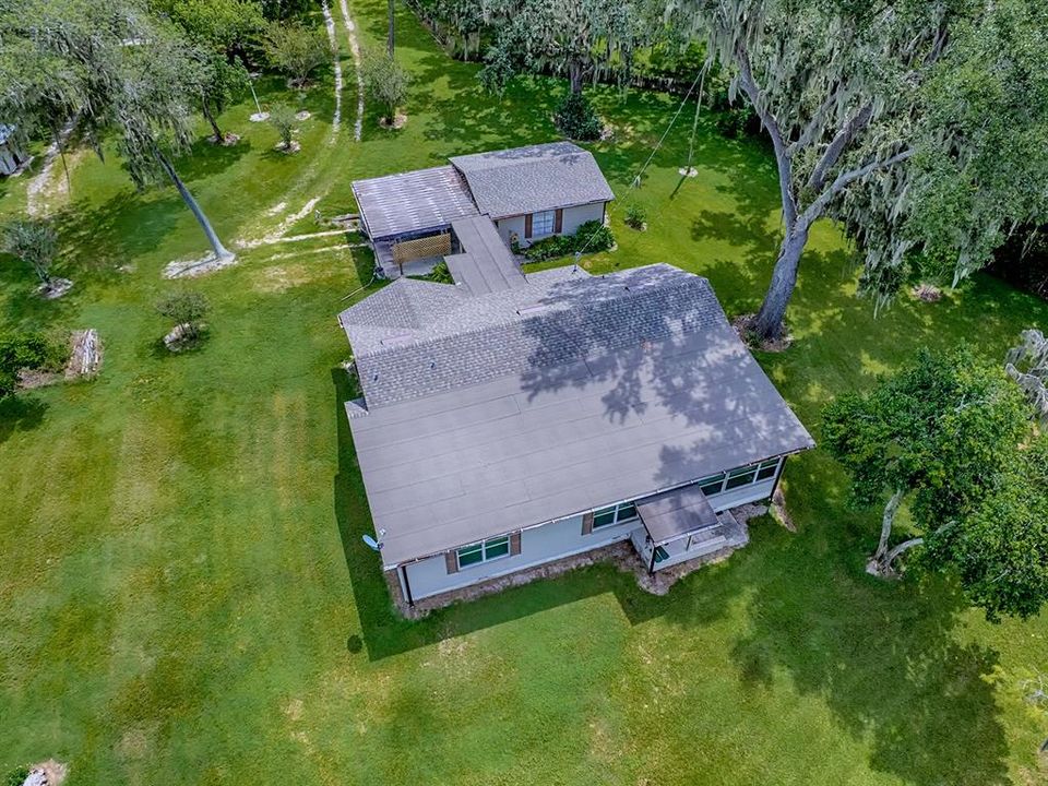 For Sale: $500,000 (2 beds, 2 baths, 2030 Square Feet)