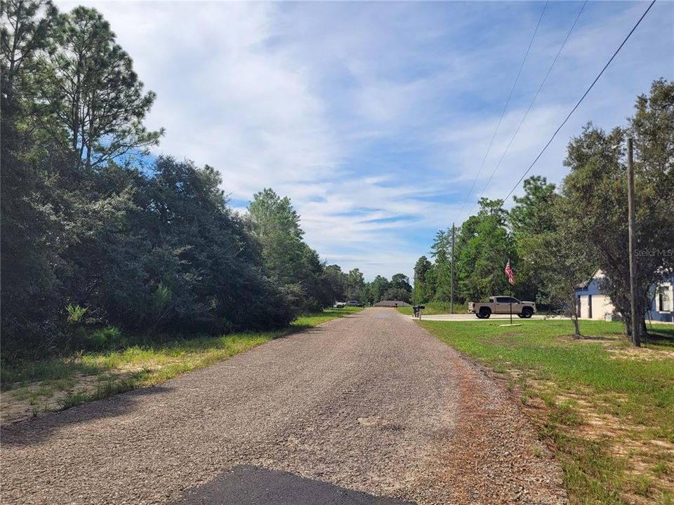 Activo con contrato: $27,000 (0.71 acres)