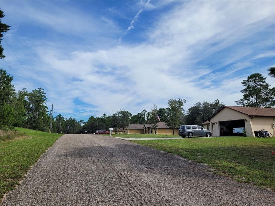 Activo con contrato: $27,000 (0.71 acres)