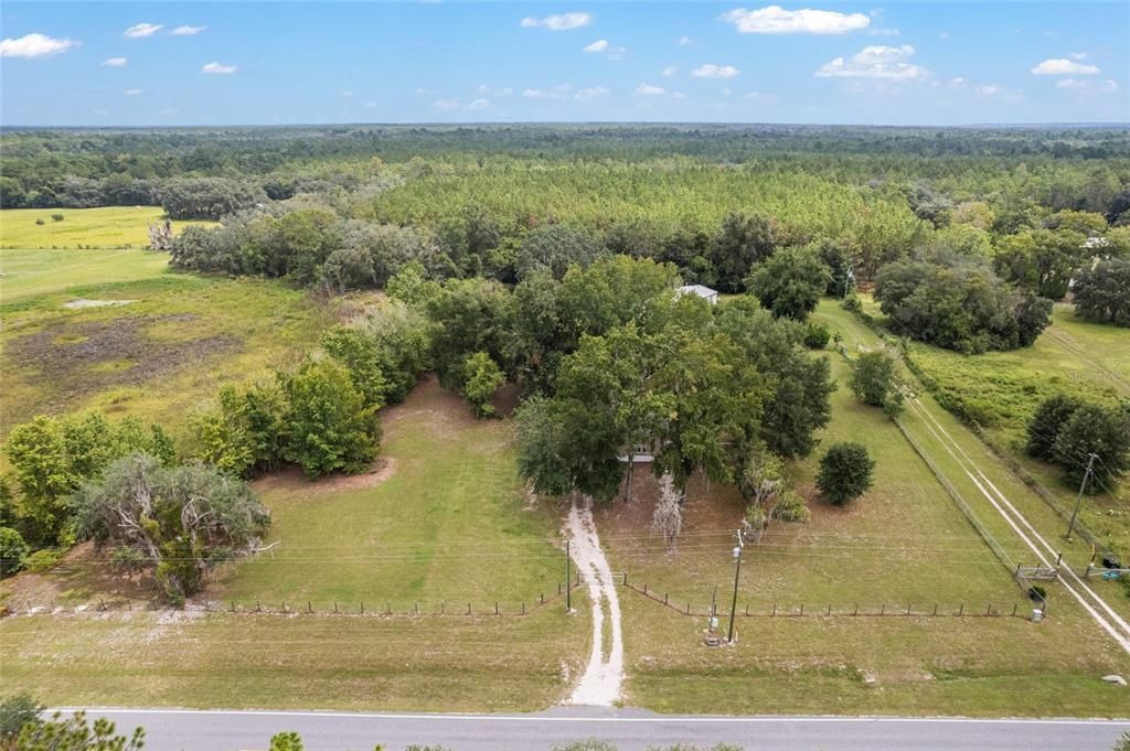 For Sale: $264,000 (3 beds, 2 baths, 1456 Square Feet)