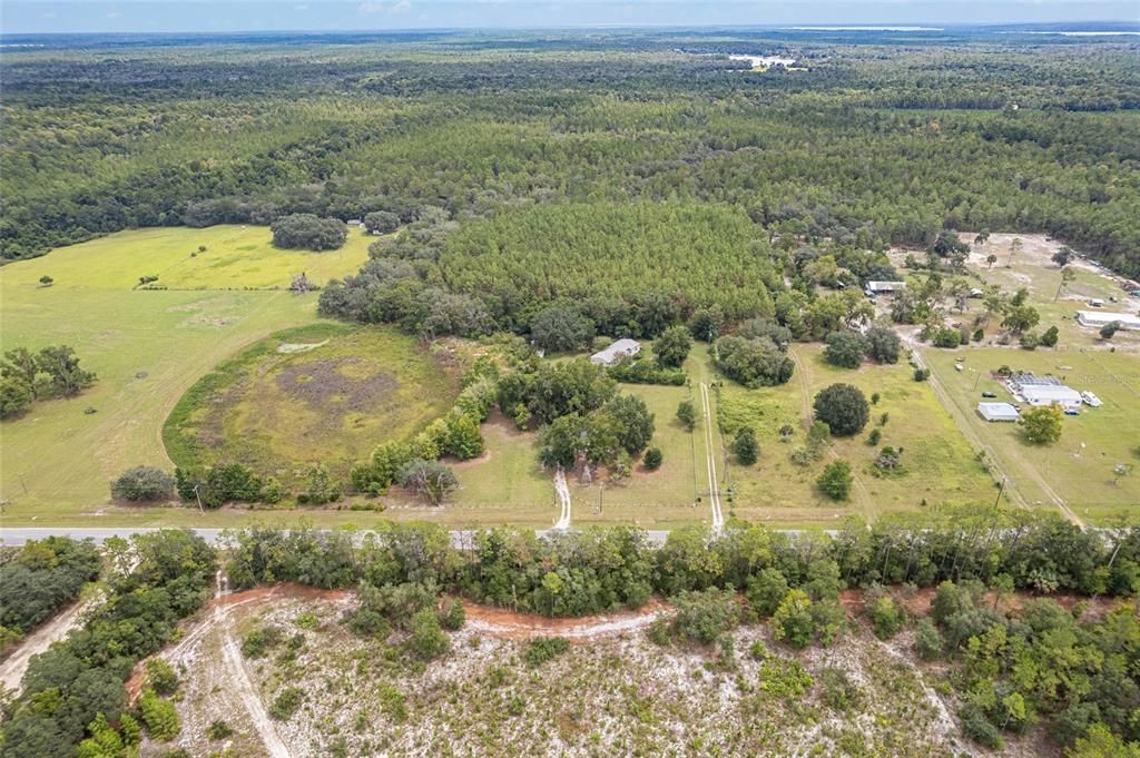 For Sale: $264,000 (3 beds, 2 baths, 1456 Square Feet)