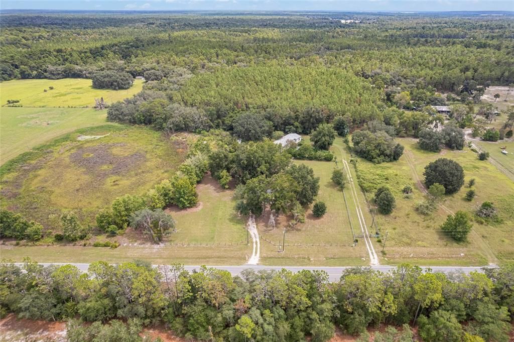 For Sale: $264,000 (3 beds, 2 baths, 1456 Square Feet)