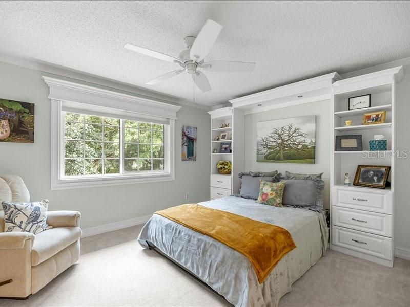 Active With Contract: $450,000 (2 beds, 2 baths, 1780 Square Feet)