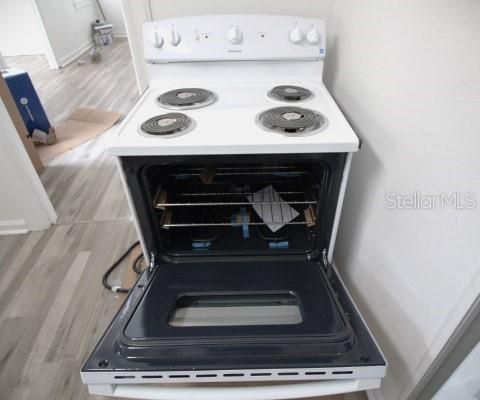 В аренду: $1,500 (2 спален, 2 ванн, 1240 Квадратных фут)