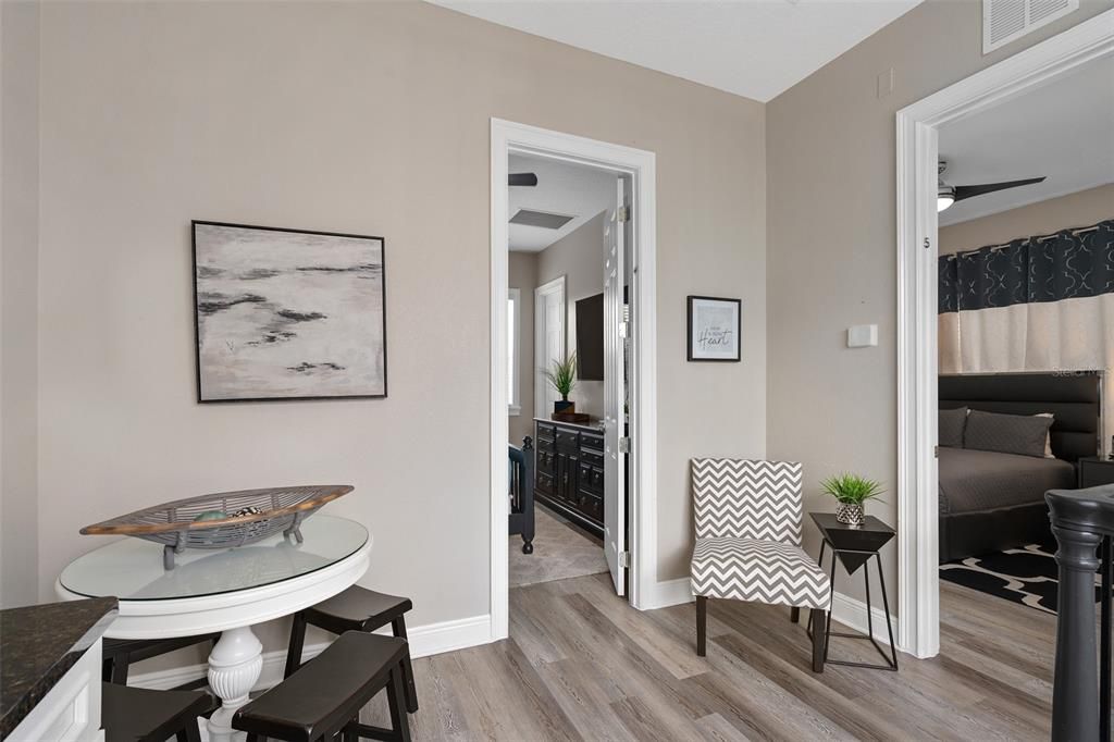 待售: $995,000 (5 贝兹, 4 浴室, 2775 平方英尺)