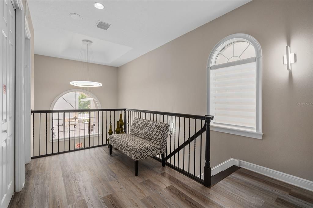 待售: $995,000 (5 贝兹, 4 浴室, 2775 平方英尺)