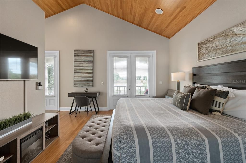 待售: $995,000 (5 贝兹, 4 浴室, 2775 平方英尺)