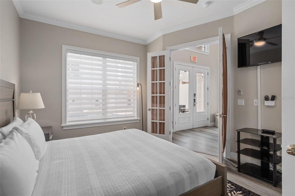 待售: $995,000 (5 贝兹, 4 浴室, 2775 平方英尺)