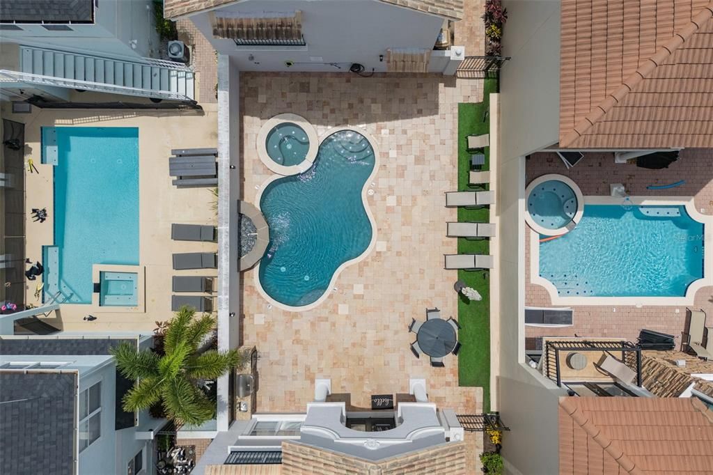 待售: $995,000 (5 贝兹, 4 浴室, 2775 平方英尺)