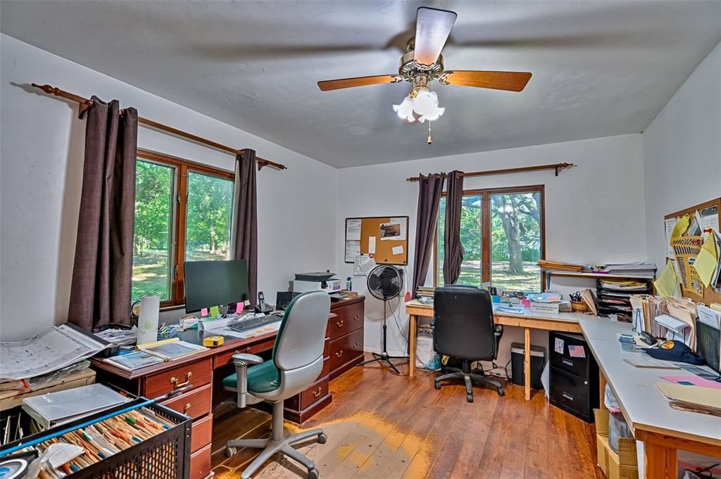 待售: $425,000 (3 贝兹, 2 浴室, 1753 平方英尺)