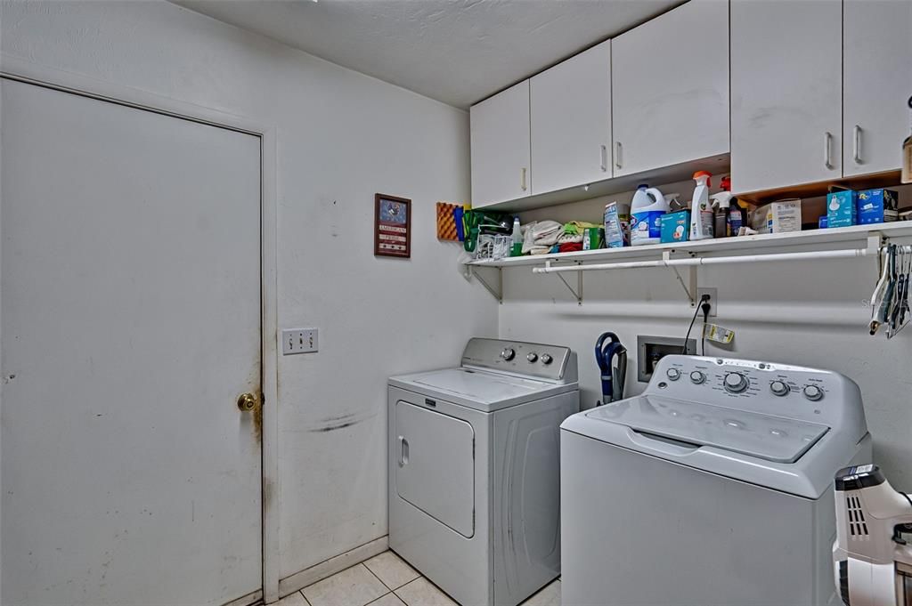 待售: $425,000 (3 贝兹, 2 浴室, 1753 平方英尺)