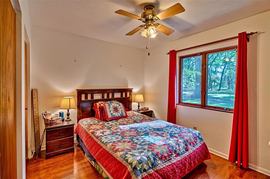 待售: $425,000 (3 贝兹, 2 浴室, 1753 平方英尺)