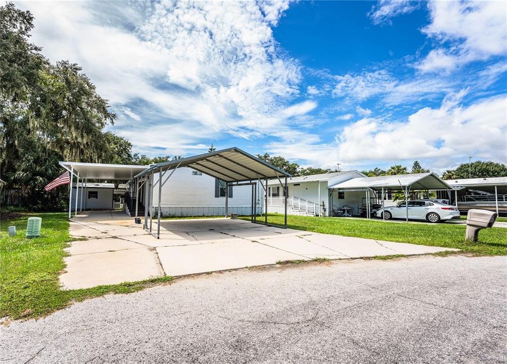 En Venta: $245,000 (3 camas, 2 baños, 1800 Pies cuadrados)