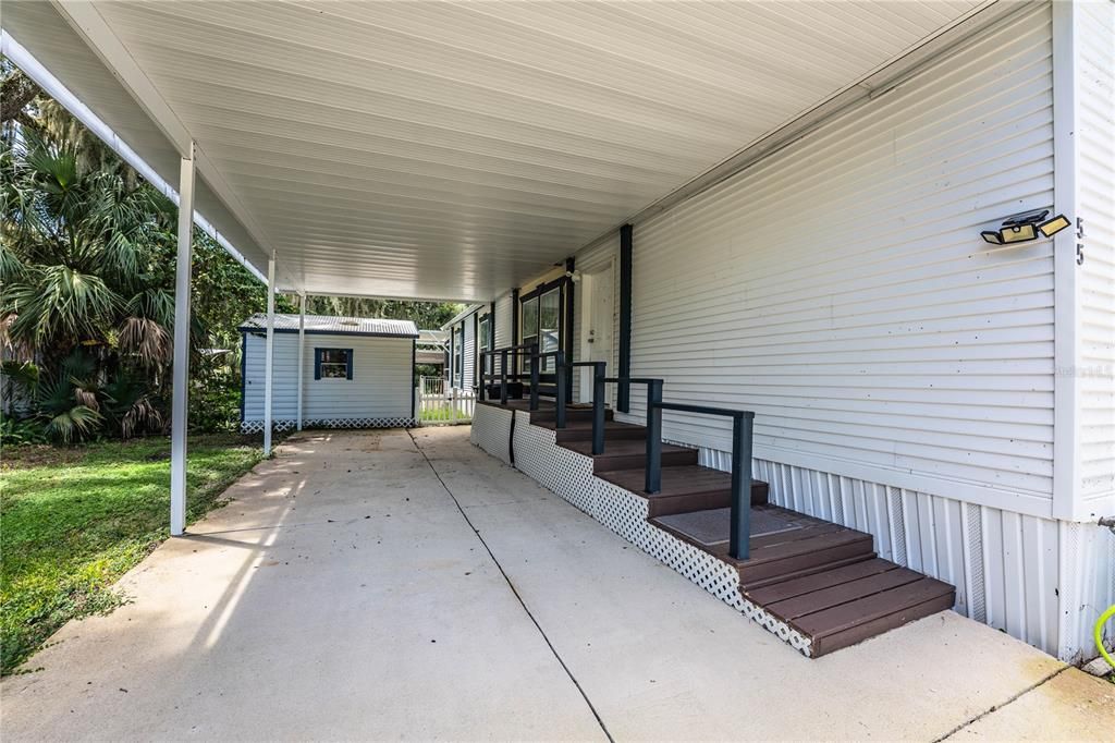 En Venta: $245,000 (3 camas, 2 baños, 1800 Pies cuadrados)