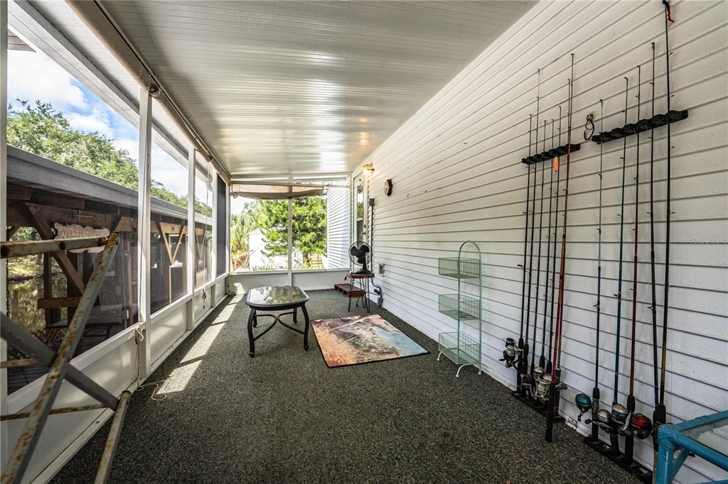 En Venta: $245,000 (3 camas, 2 baños, 1800 Pies cuadrados)