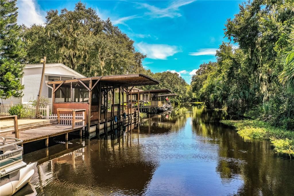 En Venta: $245,000 (3 camas, 2 baños, 1800 Pies cuadrados)