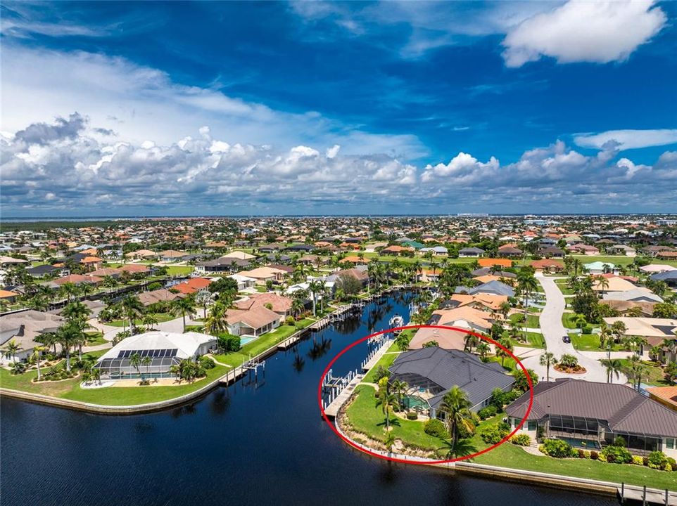 Active With Contract: $1,350,000 (3 beds, 2 baths, 3170 Square Feet)