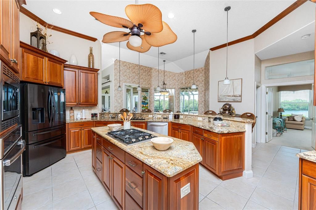 Active With Contract: $1,350,000 (3 beds, 2 baths, 3170 Square Feet)