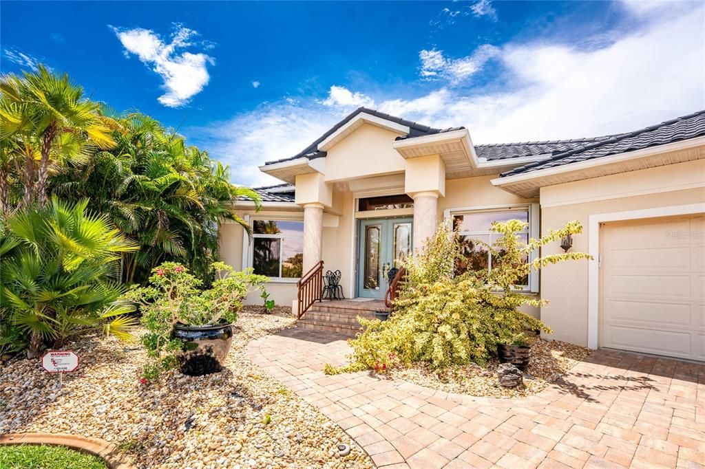 Active With Contract: $1,350,000 (3 beds, 2 baths, 3170 Square Feet)