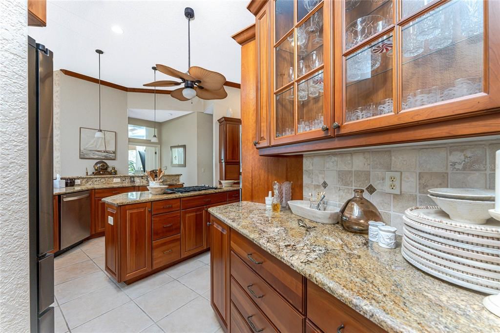 Active With Contract: $1,350,000 (3 beds, 2 baths, 3170 Square Feet)