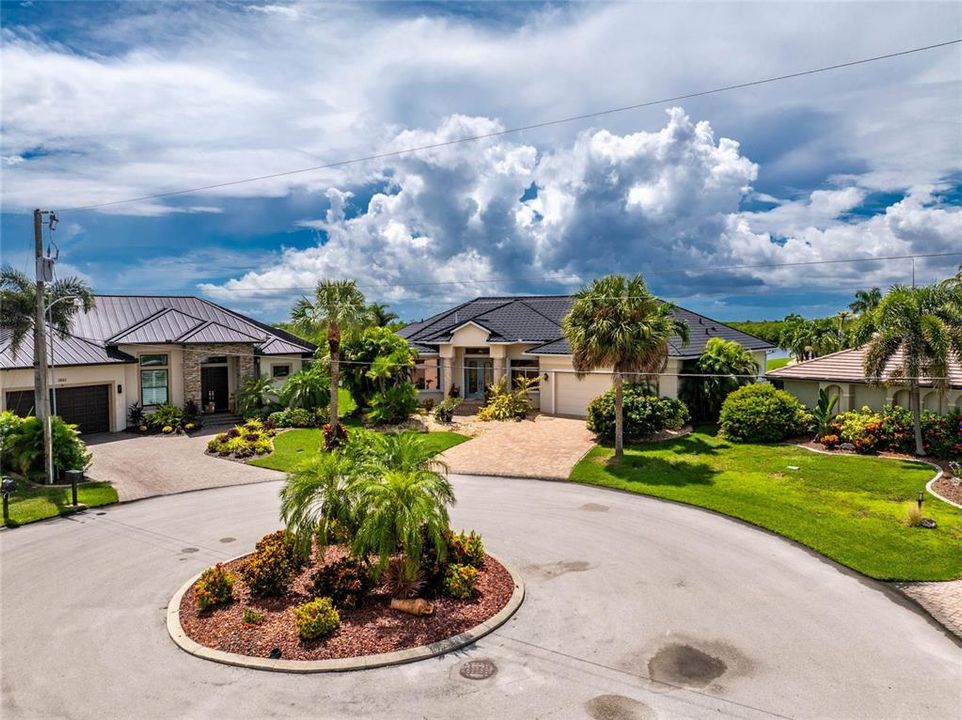 Active With Contract: $1,350,000 (3 beds, 2 baths, 3170 Square Feet)