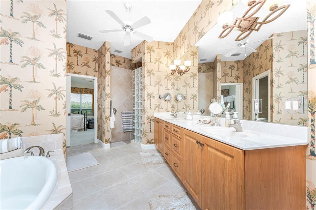 Active With Contract: $1,350,000 (3 beds, 2 baths, 3170 Square Feet)