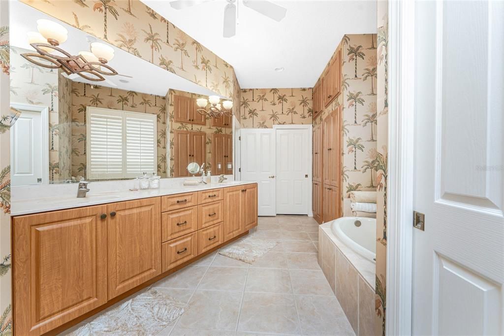 Active With Contract: $1,350,000 (3 beds, 2 baths, 3170 Square Feet)