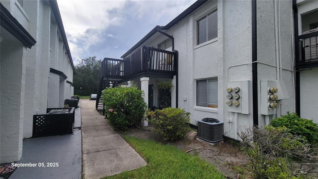 Activo con contrato: $1,145 (1 camas, 1 baños, 838 Pies cuadrados)