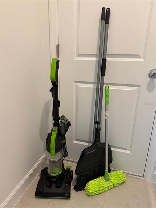 В аренду: $3,800 (5 спален, 2 ванн, 2112 Квадратных фут)