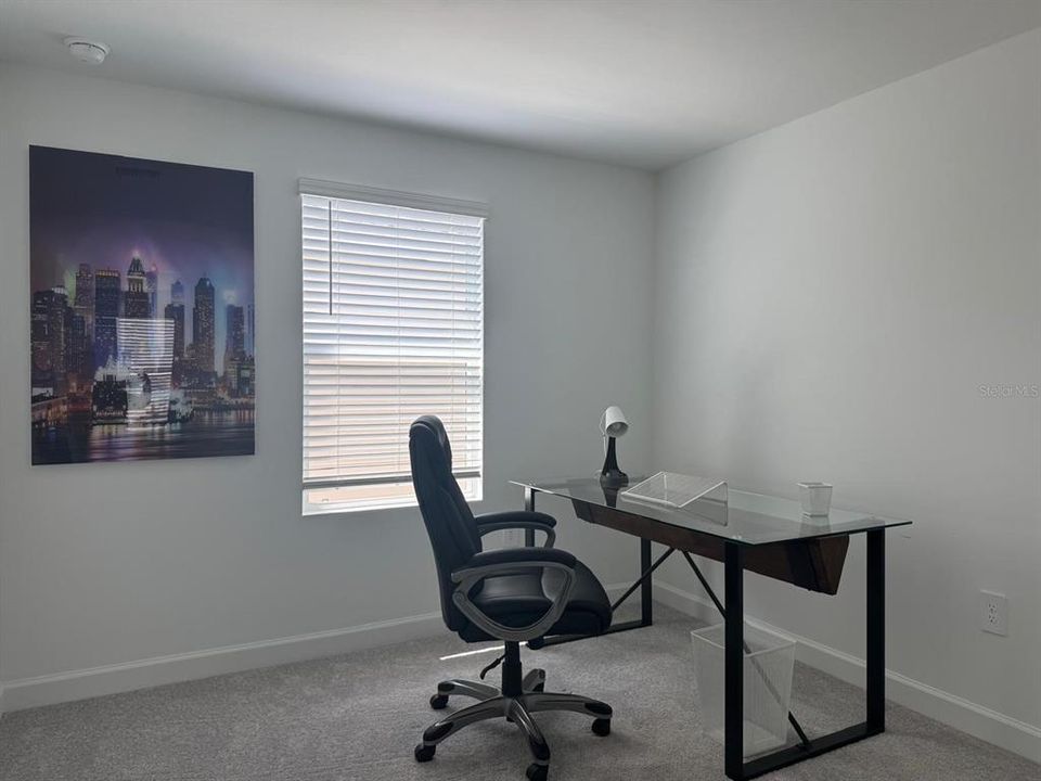 В аренду: $3,800 (5 спален, 2 ванн, 2112 Квадратных фут)