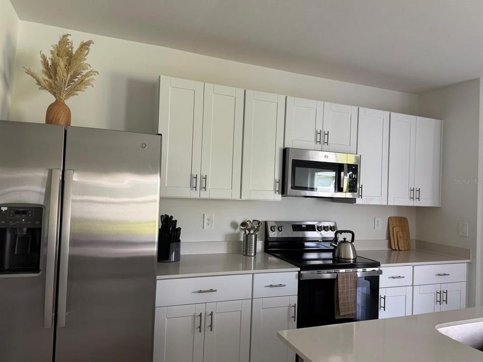 В аренду: $3,800 (5 спален, 2 ванн, 2112 Квадратных фут)