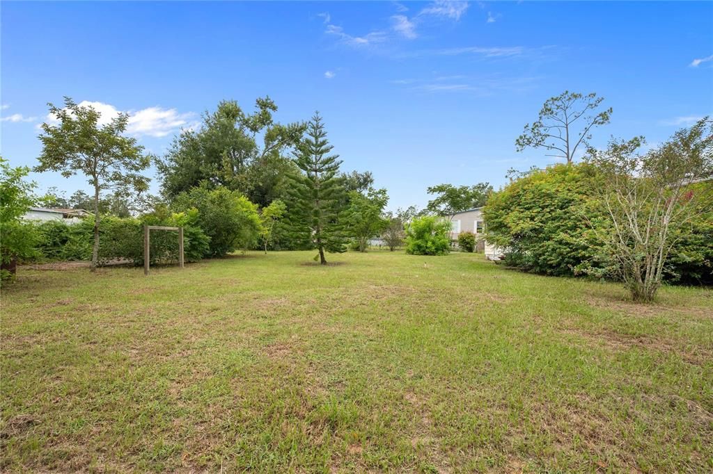 合同活跃: $370,000 (3 贝兹, 3 浴室, 2280 平方英尺)