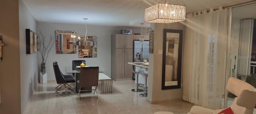 Active With Contract: $3,000 (3 beds, 2 baths, 1912 Square Feet)