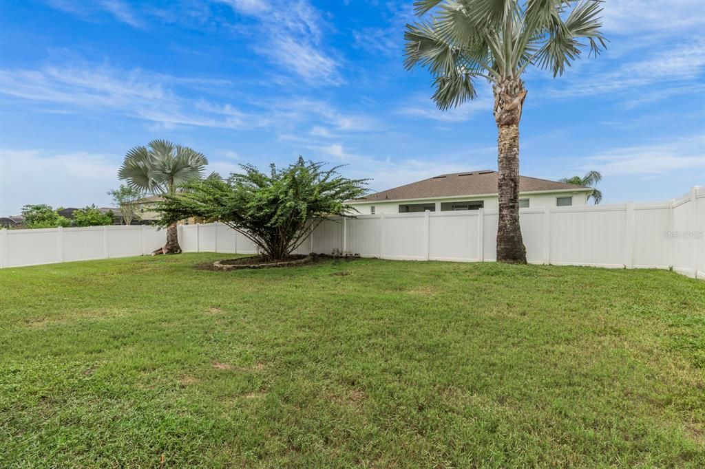 Active With Contract: $499,000 (4 beds, 3 baths, 2764 Square Feet)