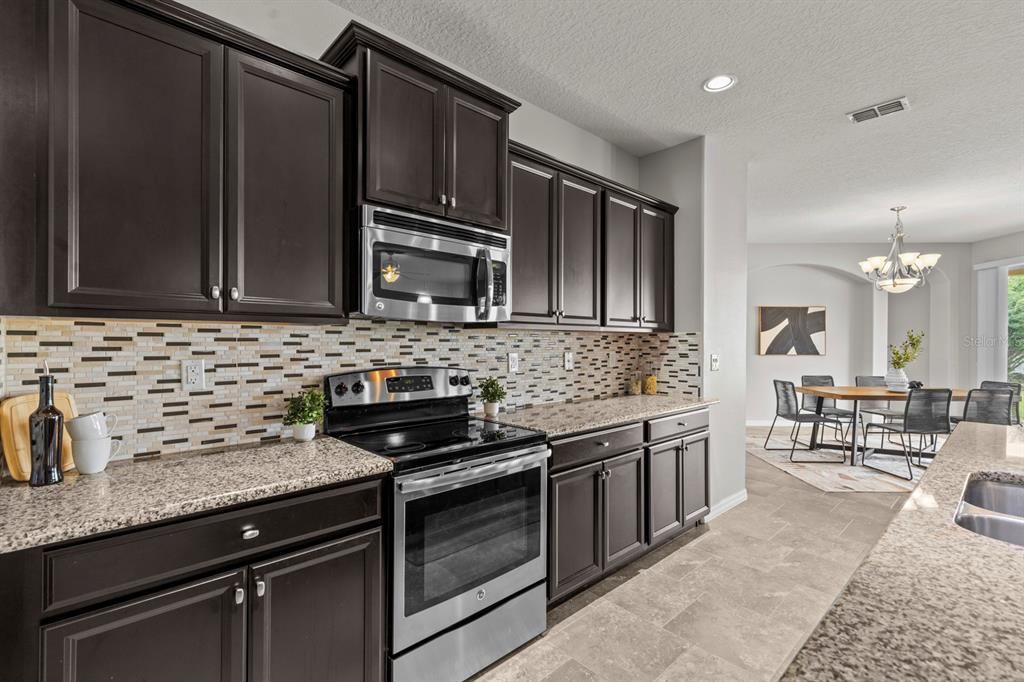 Active With Contract: $499,000 (4 beds, 3 baths, 2764 Square Feet)