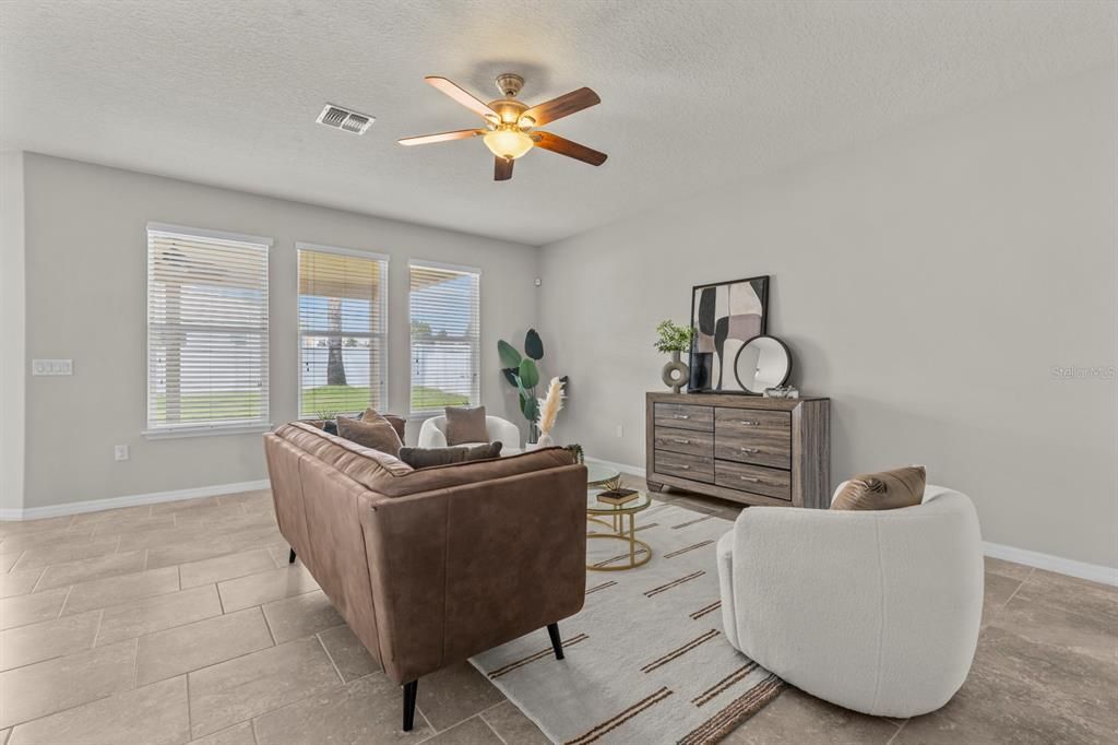 Active With Contract: $499,000 (4 beds, 3 baths, 2764 Square Feet)