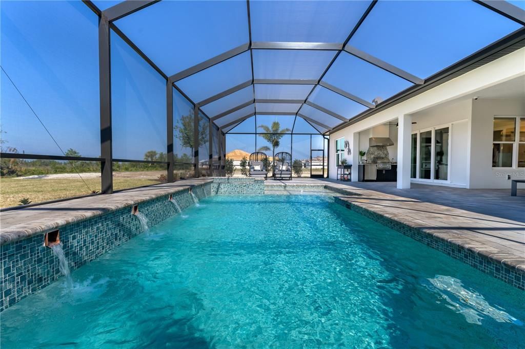 На продажу: $1,449,369 (3 спален, 3 ванн, 2932 Квадратных фут)