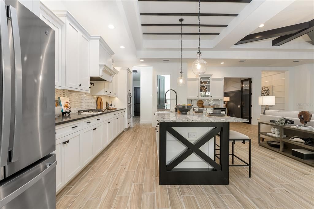 На продажу: $1,449,369 (3 спален, 3 ванн, 2932 Квадратных фут)