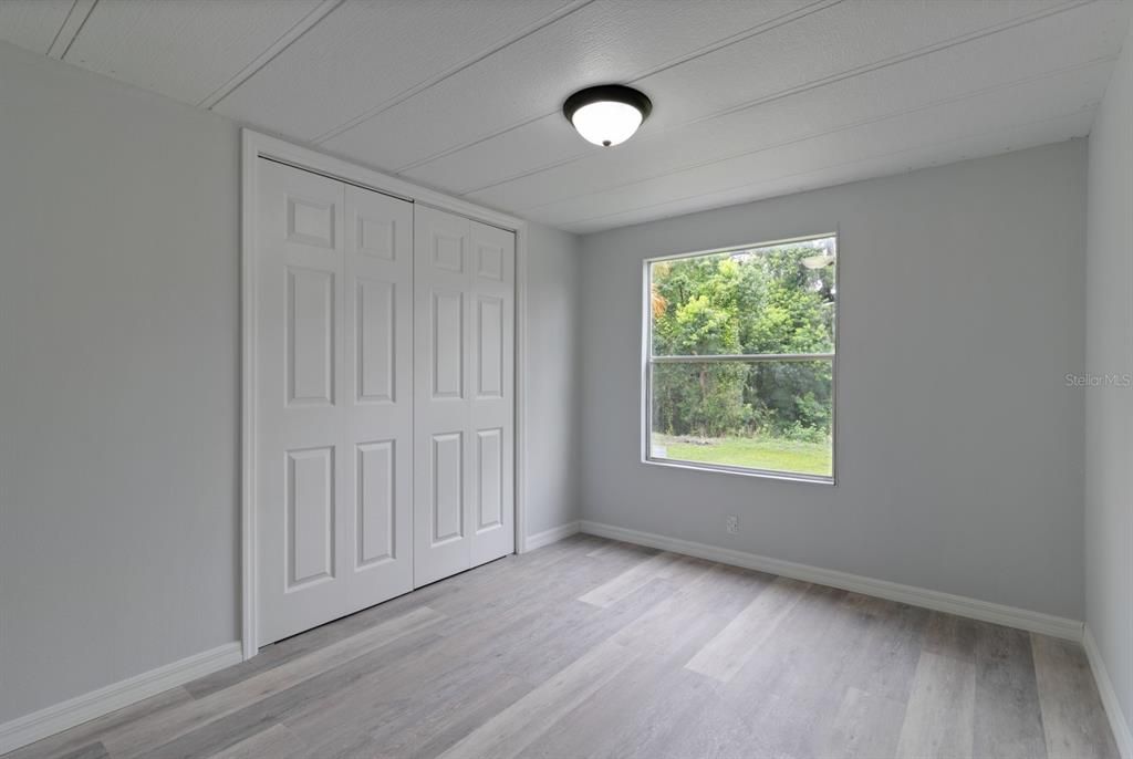 For Sale: $239,000 (3 beds, 2 baths, 1288 Square Feet)