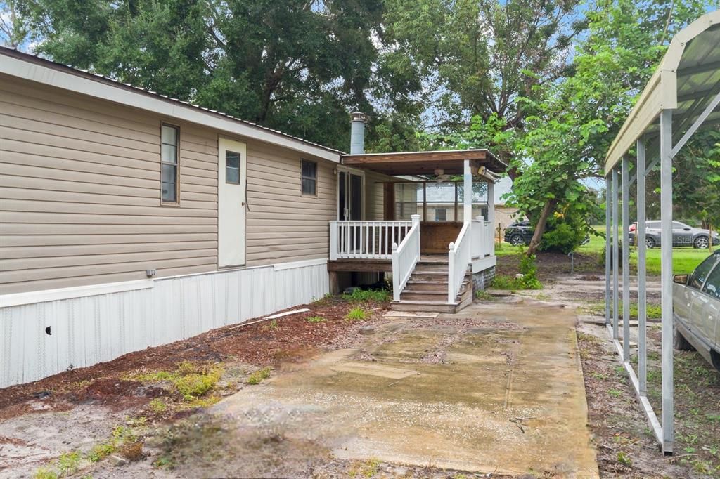 For Sale: $239,000 (3 beds, 2 baths, 1288 Square Feet)