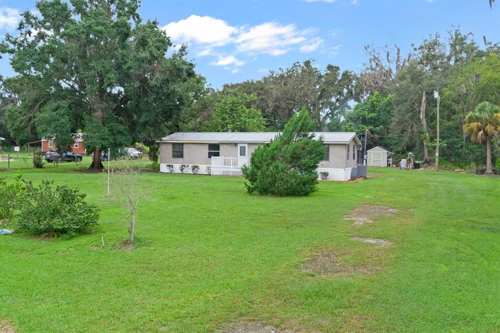 For Sale: $239,000 (3 beds, 2 baths, 1288 Square Feet)